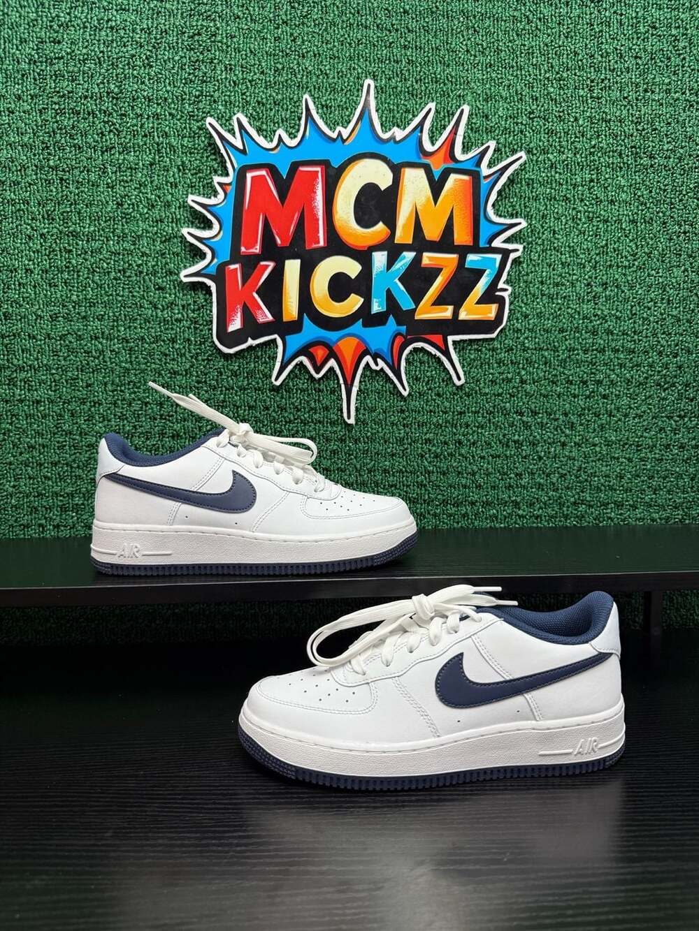 Nike Air Force 1 GS White/Midnight Navy Youth Size 6.5/8W Brand New